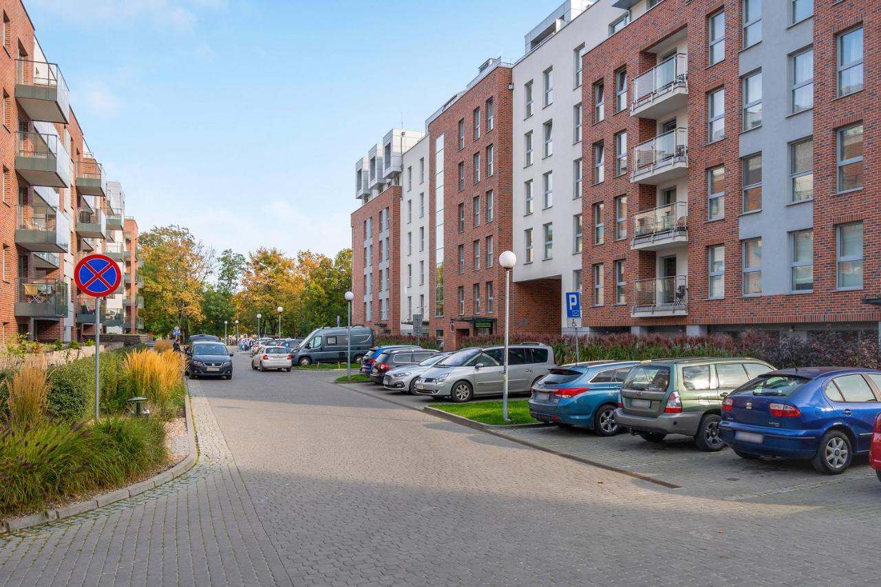 Angielska Grobla City Center & Marina By Downtown Apartments Гданьск Экстерьер фото